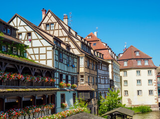 Fototapeta premium Channel in Petite France area, Strasbourg, France