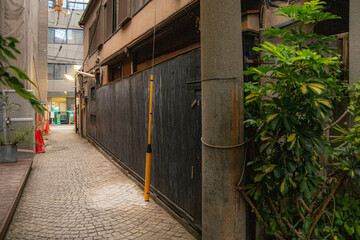 神楽坂脇道散歩