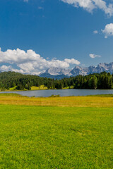 Urlaubsfeeling am schönen Wagenbruchsee in Bayern