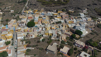 fotografia aerea dell isola di linosa in sicilia
