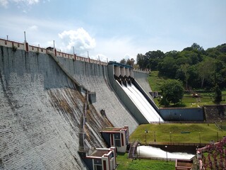 Neyyar dam shutter is a gravity dam on the Neyyar River in Thiruvananthapuram district of Kerala