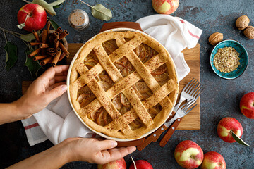 Apple pie with lattice pastry, traditional pastry dessert for Thanksgiving day, autumn baking concept, top view - obrazy, fototapety, plakaty