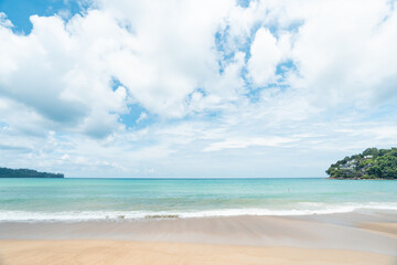 Fototapeta na wymiar waves nature splashes sand beach on sunlight.blue sea and sky famous beach.