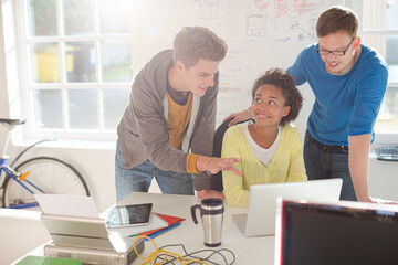 Fototapeta premium Business people using laptop in office