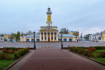 09.05.2021 Kostroma central square. Fire tower in the early morning