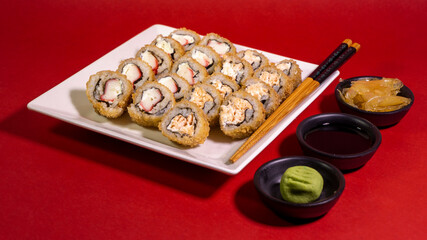 Fototapeta na wymiar Sushi hot roll