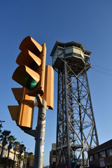 Sem&aacute;foro amarillo