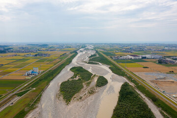 石川県能美市の自然の風景をドローンで撮影した空撮写真 Aerial photos of natural scenery in Nomi City, Ishikawa Prefecture, taken with a drone. 