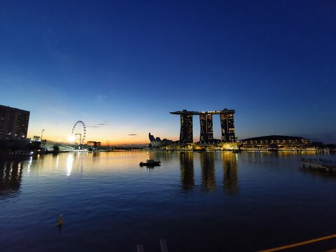 city at night