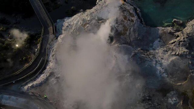 Pōhutu Geyser Exploding