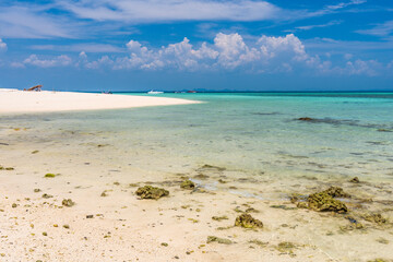 Fototapeta premium Poda island shoreline, Thailand