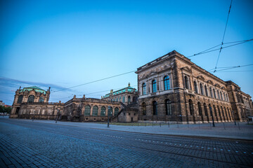 Dresden, grünes Gewölbe im Sonnenaufgang