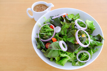 mixed vegetable salad organic