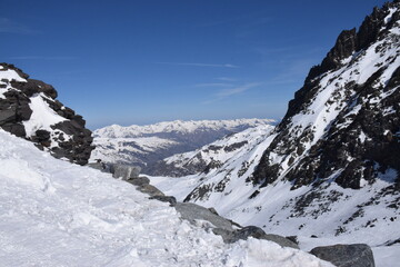 View Between The Snow Mountain Tops Rocks France Ski Cime Caron