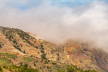 Paisaje con nubes en Teno Alto, isla de Tenerife