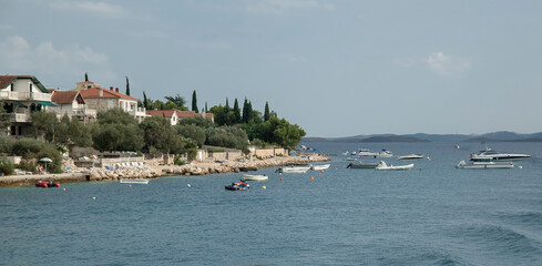Fototapeta na wymiar plaża na wyspie Pag, Chorwacja