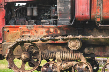 Fototapeta na wymiar fragment of a tractor on tracks
