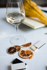 Table decoration with style magazine