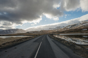 Naklejka premium Island Strasse