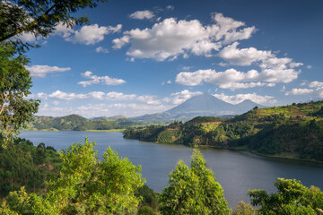 Fototapeta na wymiar Lake Mulehe, Uganda, Africa