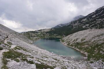 Winding path along one of the lakes on the Seven Lakes Valley hike