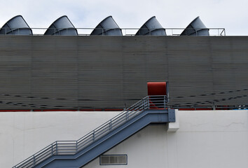 Fire escapes and ventilation chimneys of buplding