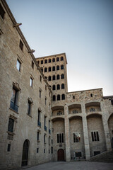 ciudad antigua y monumental de Barcelona en Espa&ntilde;a	