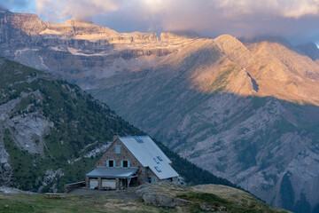 Espuguettes refuge, Pyrenees National Park, Hautes-Pyrenees, France