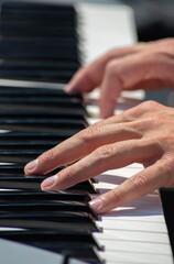 Pianist Play The Keys Of The Electronic