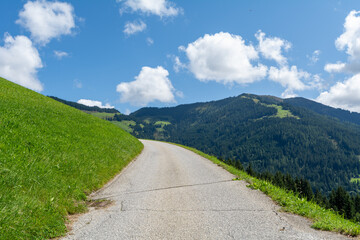 Fototapeta na wymiar Alpine scenery in the Tyrolian Alps in Austria on a sunny summer day