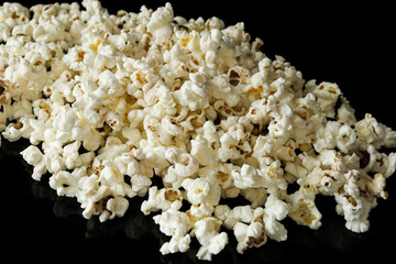 Scattered heap of delicious popcorn.