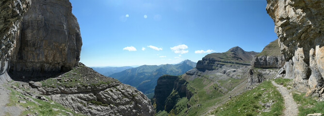 Faja de las Flores © bart47