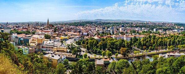 Obraz premium Aerial panoramic view of Cluj Napoca city in Transylvania, Romania. Cluj panorama cityscape