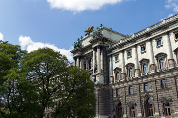 Fototapeta na wymiar The Hofburg Palace in Vienna