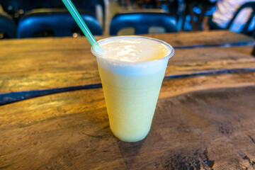 フィリピン、パラワン州のブスアンガ島コロン島周辺の観光名所を旅行する風景 Scenes from a trip around Coron Island, Busuanga, Palawan, Philippines.