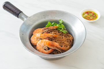 Casseroled or Baked Shrimp with Glass Noodles