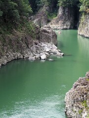 瀞峡の美しい渓谷と川の景色