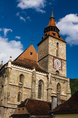 Fototapeta na wymiar ルーマニア　トランシルヴァニア地方のブラショフの旧市街に建つ黒の教会