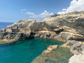 sea and rocks