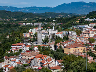 Blick auf die Stadt Pazin in Kroatien