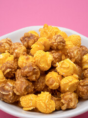 キャラメルとチーズ味のポップコーン