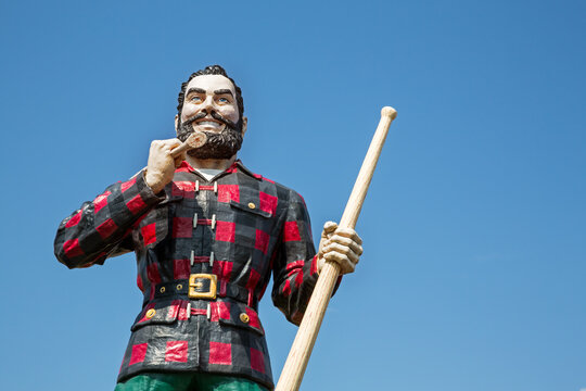 Statue of the legendary character Paul Bunyan, a mythical giant lumberjack. In Bangor, USA 27th August 2014.