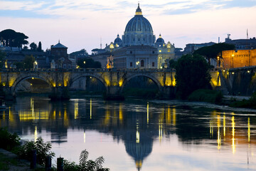 Fototapeta premium saint peter basilica city