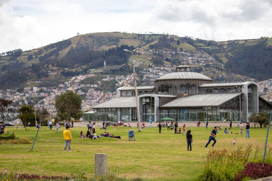 Reactivaci&oacute;n de parques en Quito
