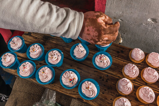 Artisanal process of making meringue, a traditional Mexican sweet, made from eggs, arina and sugar.