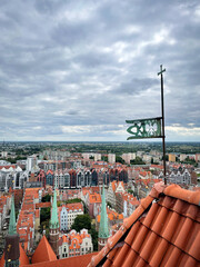 Widok z punktu widokowego na stare miasto. Gdańsk, Polska.