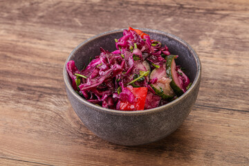 Pickled red cabbage with herbs