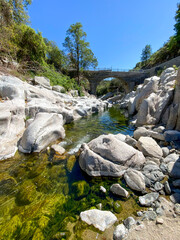 Pont sur le rivière l'Hérault dans Les Cévennes