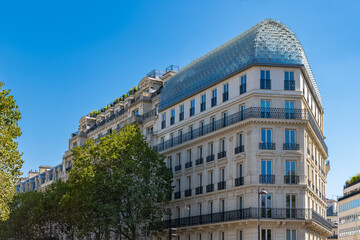 Paris, typical building boulevard Haussmann, in a luxury district

