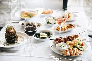 greek mediterranean restaurant lunch
